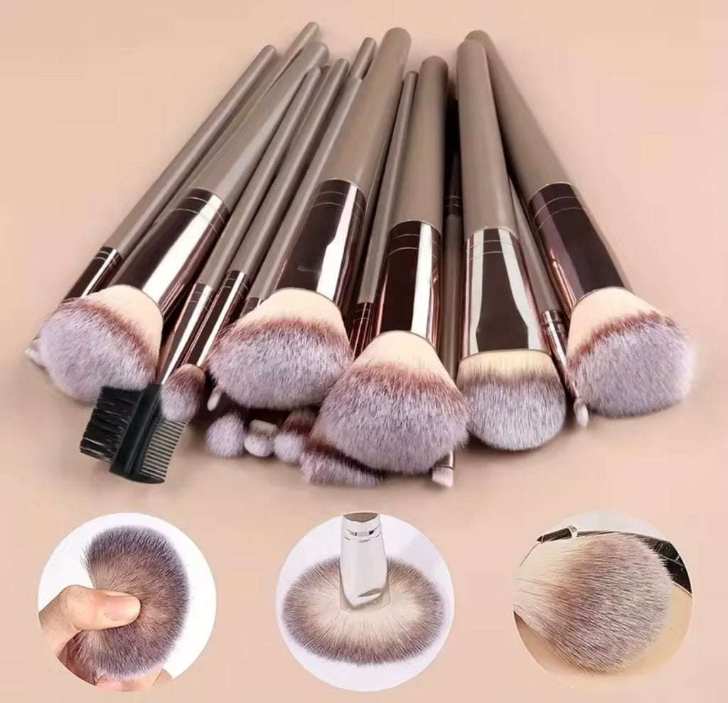 Professionelles Make-up Pinsel Set – 20-teilig mit Beauty Blender